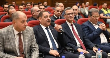 تحت شعار "سلامتك تهمنا"..سيدى كرير للبتروكيماويات تكرم المتميزين بمجال السلامة جانب من اللقاء
