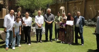 توزيع جوائز مسابقة "آدم حنين 30 معلومة فى 30 يوما" 2025 أثناء تسليم الجوائز
