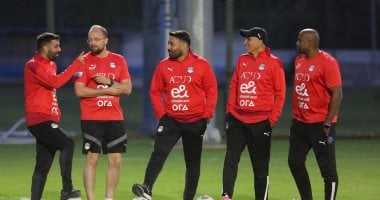 الشبكة نيوز : 
                                            منتخب الشباب يصل القاهرة وجلسات استشفاء مكثفة للاعبين استعدادا لمواجهة المغرب
                                        