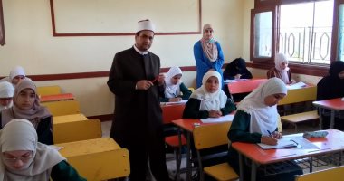 رئيس منطقة الإسماعيليّة الأزهرية يشهد انطلاق امتحانات الشهادتين الابتدائية والإعدادية