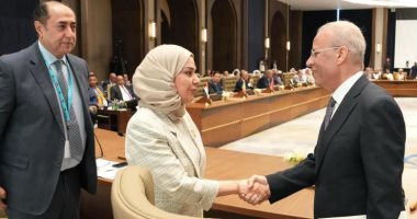 البحرين تثمن استعدادات العراق لاستضافة القمة العربية مندوبة مملكة البحرين في الجامعة العربية فوزية زينل