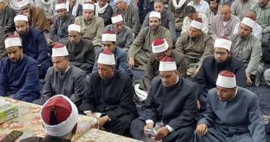 وكيل وزارة الأوقاف بالفيوم يجتمع بالأئمة والعاملين بإدارة مركز جنوب