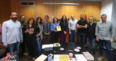 ريم بسيونى فى ملتقى اليوم السابع للفنون والثقافة.. ما زلت أحتفظ برواياتى المكتوبة فى طفولتى وقد أنشرها يوما.. توقفت 7 سنوات عن الكتابة وعدت بثلاثية "أولاد الناس".. ونجيب محفوظ غيَّر مفهومى عن القراءة ريم بسيونى فى ملتقى اليوم السابع للفنون والثقافة