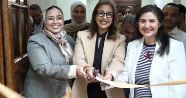 تجارة القاهرة تنظم معرض ملابس مجانى للطلاب يضم أكثر من 500 قطعة