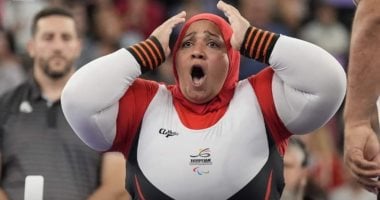 الشبكة نيوز : 
                                            هزمت الإعاقة بالحديد.. نادية فكري 