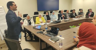 وزارة العمل: استمرار حزمة برامج تدريبية لتنمية قدرات العاملين برامج تدريبية لتنمية قدرات العاملين