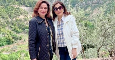 الشبكة نيوز : 
                                            إلهام شاهين توثق رحلاتها للبنان بصور وكلمات لماجدة الرومى وكارول سماحة 
                                        