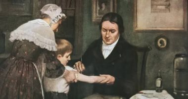 اختبار لقاح الجدرى المبكر عام 1796.. قصة عمرها 129 عاما إدوارد جينر