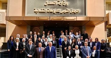 النيابة الإدارية تختتم فعاليات الدورة التدريبية حول "قواعد المراسم والبروتوكول" دورة تدريبية للنيابة الادارية
