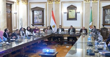 سامى عبدالصادق يوجه بسرعة الانتهاء من وضع الخطة الاستراتيجية للجامعة 2025-2030
