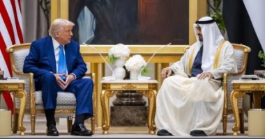 بحصيلة تجاوزت الـ3 تريليونات دولار.. الرئيس الأمريكى ينهى جولة الـ4 أيام للخليج.. تعزيز حضور أمريكا بالمنطقة والحفاظ على مصالح واشنطن أبرز الأهداف السياسية للجولة.. ترامب من أبوظبى: غزة تتضور جوعًا بن زايد وترامب فى أبو ظبى