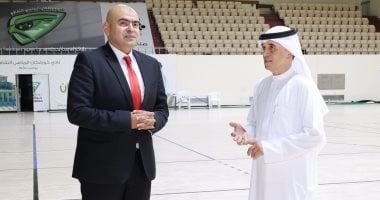 بروتوكول تعاون رياضي بين نادي 6 أكتوبر وخورفكان الإماراتي رئيس نادي 6 أكتوبر في نادي خورفكان الإماراتي