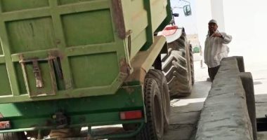الصوامع والشون تستلم 270 ألفا و255 طنا من القمح داخل وخارج أسوان استلام كميات القمح الموردة بأسوان