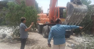إزالة 16 حالة تعد بنجع حمادى ضمن الموجة 26 لإزالة التعديات