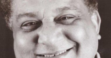 الكاتب مصطفى نصر يعانى ظروفًا صحية صعبة بعد دخول العناية المركزة مصطفى نصر