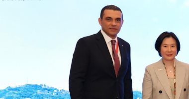 قنصل مصر العام يلتقى رئيس هيئة الاستثمار فى هونج كونج