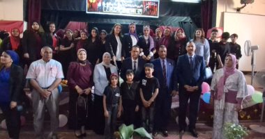 وكيل تعليم الغربية يشهد ختام مهرجان أنشطة التربية الموسيقية بالمديرية