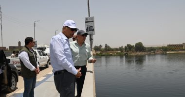 وزير الرى يوجه المعامل المركزية بأخذ عينات من مياه النيل فى إدفو وزير الرى يوجه المعامل المركزية بأخذ عينات من مياه النيل فى ادفو