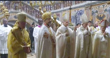 الحلم نيوز : 
                                            نائب ترامب ووزير خارجيته يلتقيان مع بابا الفاتيكان لاون الرابع عشر
                                        