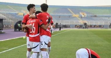 نيوز برو : 
                                            منتخب الشباب يتقدم على نيجيريا بهدف فى الشوط الأول 
                                        