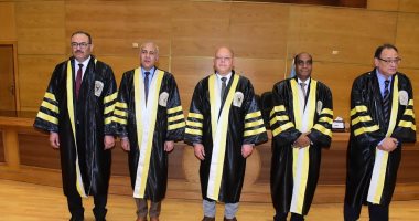 رئيس جامعة سوهاج: تعيين 269 معيدًا وطبيبًا مقيمًا بالمستشفيات الجامعية