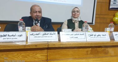 عميد تجارة القاهرة: الكلية توفر سبل تيسير العملية التعليمية لذوى الإعاقة