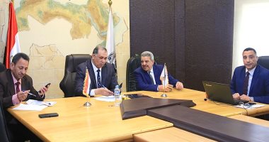 نقيب المحامين يتابع سير عملية الإضراب عن حضور الجلسات أمام محاكم الجنايات