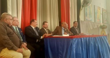 تعليم الدقهلية تستضيف اللجنة الثلاثية لمناقشة إجراء امتحانات الشهادات العامة