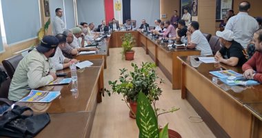 تخصيص محال تجارية بجلسة مزاد علنى وحملة على المخالفات بدمياط الجديدة