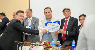 جيل جديد من الإعلاميين.. دفعة 40 بإعلام الزقازيق تشارك قصصها وتعرض رؤيتها