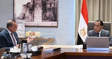 رئيس الوزراء يستعرض الموقف التنفيذى لمشروعات صندوق التنمية الحضرية الدكتور مصطفى مدبولي، رئيس مجلس الوزراء