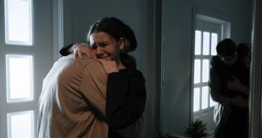 ‏أبراج بتتمسك بحبيبها حتى لو من طرف واحد.. برج السرطان والعذراء أبرزهم