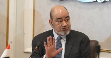 صرف شريحة ثالثة من مستحقات شركات ومصانع المستلزمات الطبية