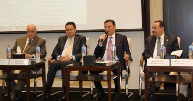 وزير الزراعة: 48 مصنعًا للمبيدات فى مصر تتركز فى غرب الدلتا خلال إطلاق فعاليات ورشة العمل التي نظمتها لجنة مبيدات الآفات الزراعية