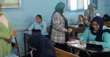 صعب ولا سهل.. لحظة خروج طلاب "تانية ثانوى" بعد امتحان العربى.. فيديو امتحانات نهاية عام 2025 للصفين الأول والثانى الثانوى