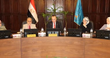 جامعة الإسكندرية تناقش فتح باب التقدم للمشاريع الممولة من هيئة تمويل العلوم والتكنولوجيا