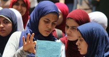 نماذج وأسئلة بإجابات نموذجية لن يخرج عنها امتحان اللغة الإنجليزية للثانوية العامة مراجعة امتحان اللغة الإنجليزية للثانوية العامة
