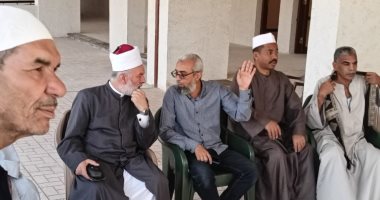 رئيس منطقة سوهاج الأزهرية يشهد استلام معهد الرقاقنة الإعدادى الثانوى استلام المعهد
