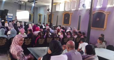 "شباب أسيوط" تنظم ملتقيات للتوعية بمخاطر الهجرة غير الشرعية والاتجار بالبشر