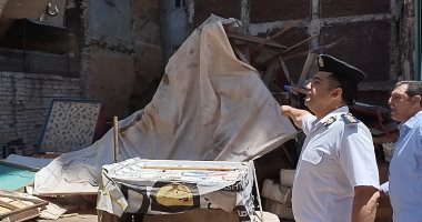 إخلاء سوق الميدان من التعديات فى حملات مكبرة بحى الجمرك بالإسكندرية.. فيديو