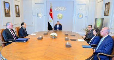 الرئيس السيسى يؤكد خلال استقباله الرئيس التنفيذى لـ"شل" العالمية حرص مصر على سداد مستحقات الشركات لتعزيز الثقة وأهمية تكثيف أنشطة الاستكشاف والتنمية بمناطق الامتياز..صوان: حريصون على الشراكة الاستراتيجية مع مصر الرئيس عبد الفتاح السيسي