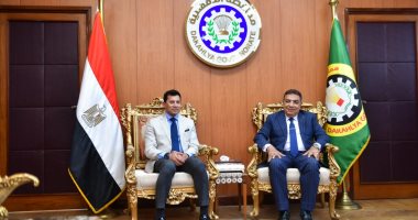 محافظ الدقهلية يستقبل وزير الشباب استعدادا لافتتاح ووضع حجر أساس عدد من المنشآت