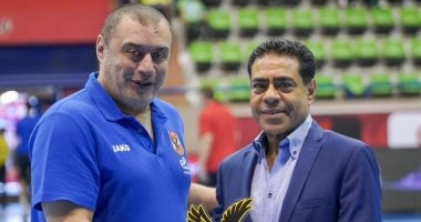 تكريم قدامي يد الأهلي علي هامش بطولة الكؤوس الأفريقية تكريم قدامي يد الأهلي