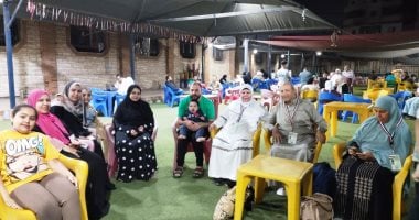 فرحة وزغاريد فى انطلاق فوج المستوى الثانى لحجاج الجمعيات الأهلية بالقليوبية.. فيديو وصور