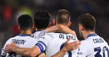 إنتر ميلان يخسر لقب الدورى الإيطالى رغم الفوز بثنائية أمام كومو.. فيديو إنتر ميلان
