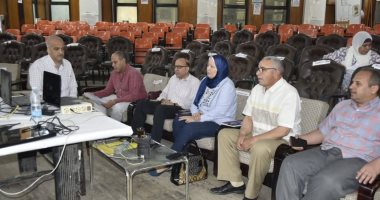 36 ألفا و664 طالبا يؤدون الامتحانات العملية والمعملية بـ112 لجنة ببنى سويف