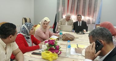 وكيل تعليم كفر الشيخ يتابع امتحانات النقل والدبلومات الفنية العملية 