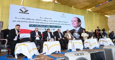 وزير الشباب ومحافظ الإسماعيلية يشهدان جلسة حوارية مع الشباب لتعزيز الوعى الوطنى