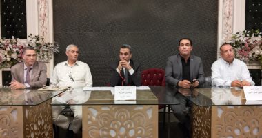 وكيل تعليم كفر الشيخ يعقد أولى اجتماعاته مع رؤساء لجان الإعدادية بدسوق