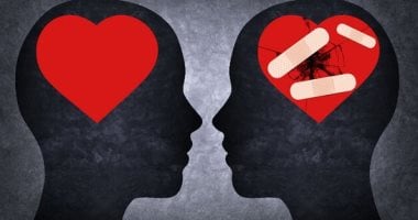 8 صفات تميز علاقة مواليد برج الجوزاء مع الآخرين.. فضولي ولا يحب الوحدة